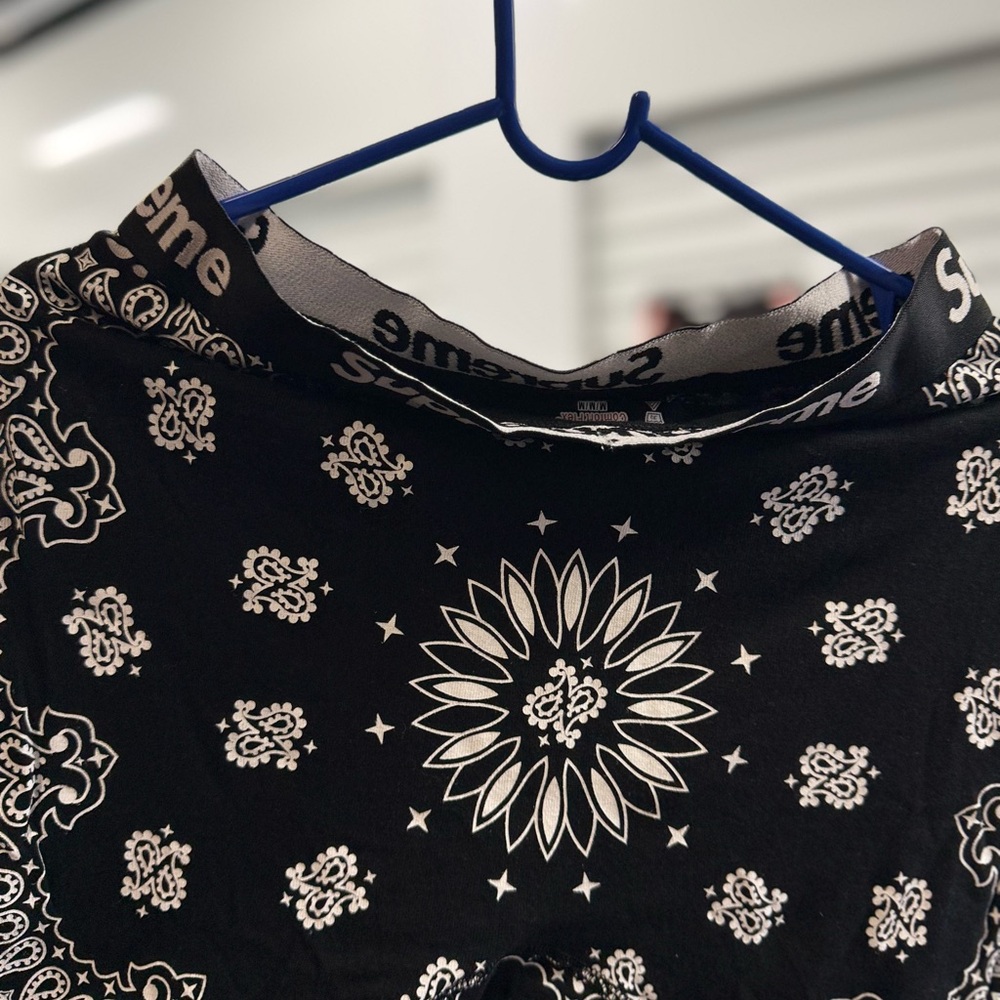 Supreme Black and White Bandana Print Apparel